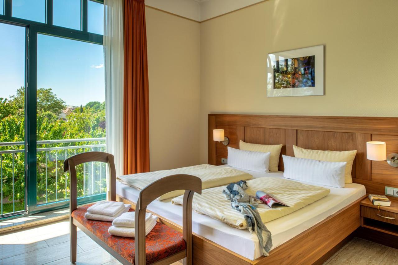 Recknitztal-Hotel มาร์โลว์ ภายนอก รูปภาพ