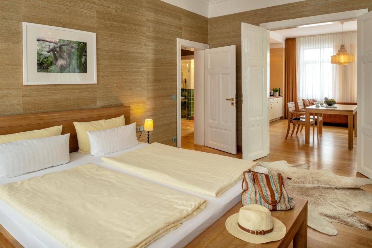 Recknitztal-Hotel มาร์โลว์ ภายนอก รูปภาพ